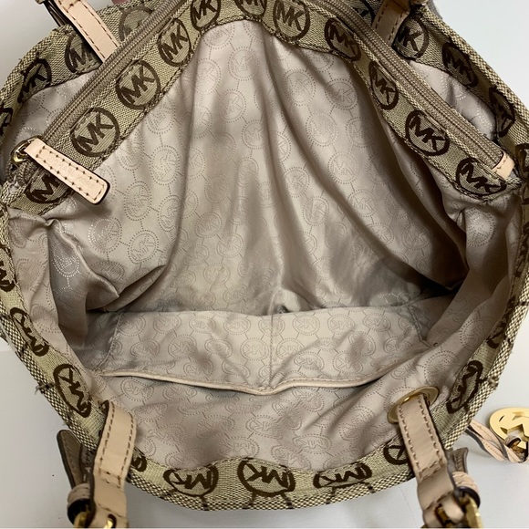 Michael Kors Jet Set EW Signature Tote Monogram Jacquard - Picture 7 of 8